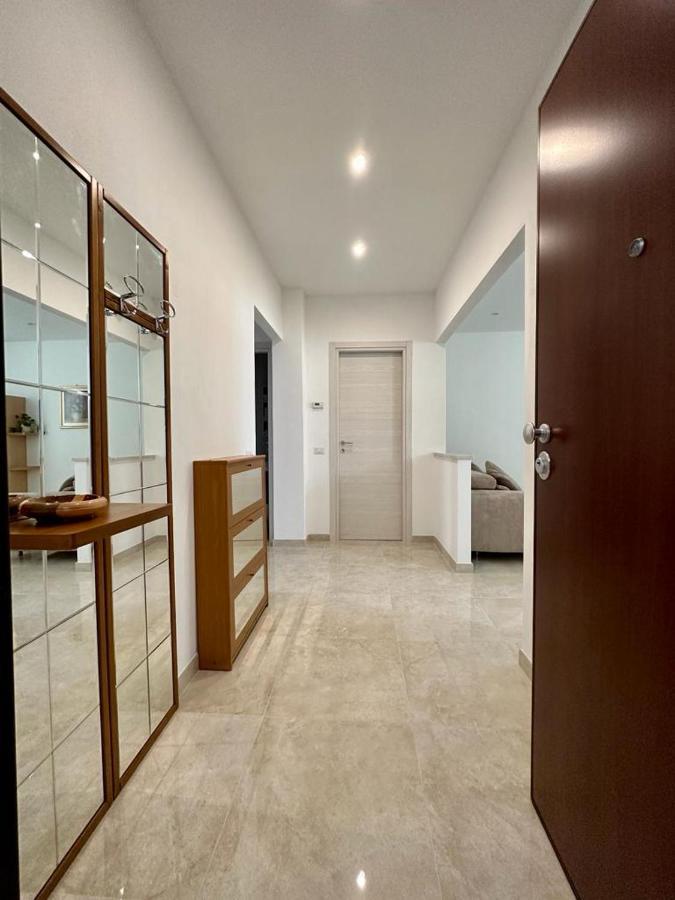 Il Blu Di Laveno Apartment Bagian luar foto