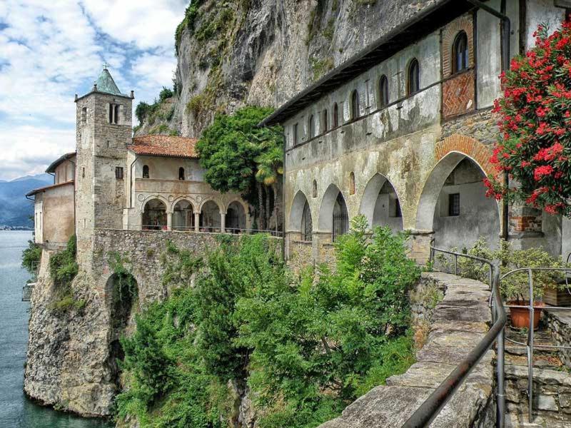 Il Blu Di Laveno Apartment Bagian luar foto